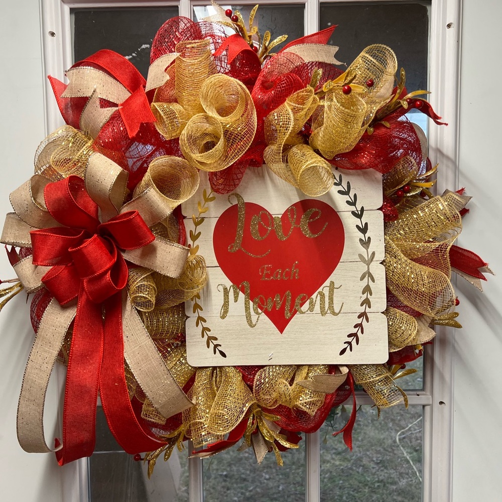 “Love each Moment “ deco mesh